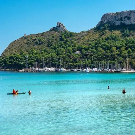 Chloe R2396 Appartement Quartu SantʼElena